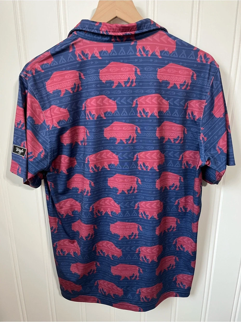 Waggle Buffalo Bison Polo Arrow and Feather Navy Background Men's M - Picture 5 of 6